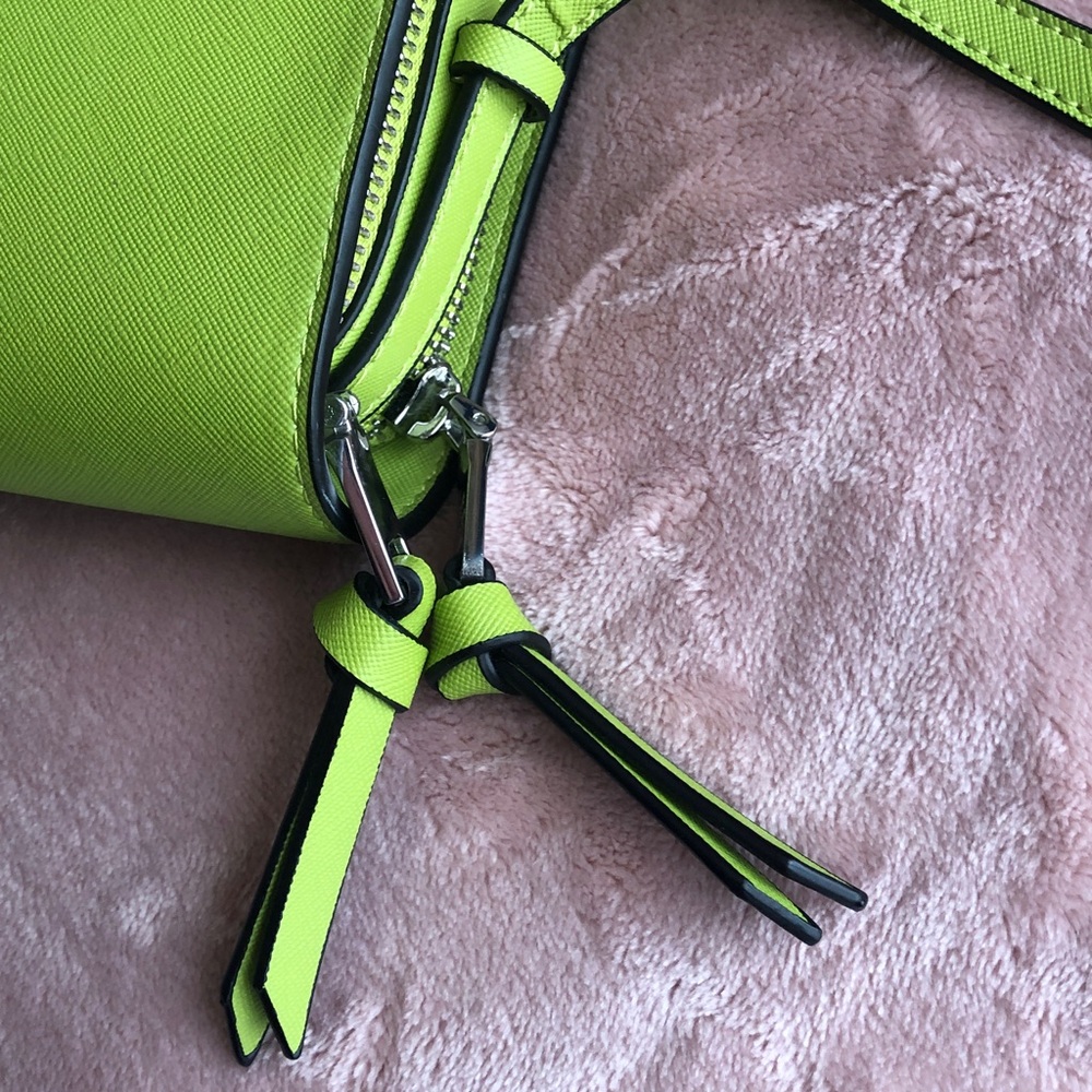 Steve Madden Lime Green Crossbody Bag - Picture 6 of 10